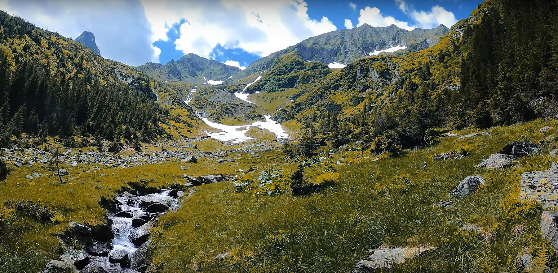 Drumetie in Muntii Fagaras pe Muchia Dragusului si Piatra Caprei