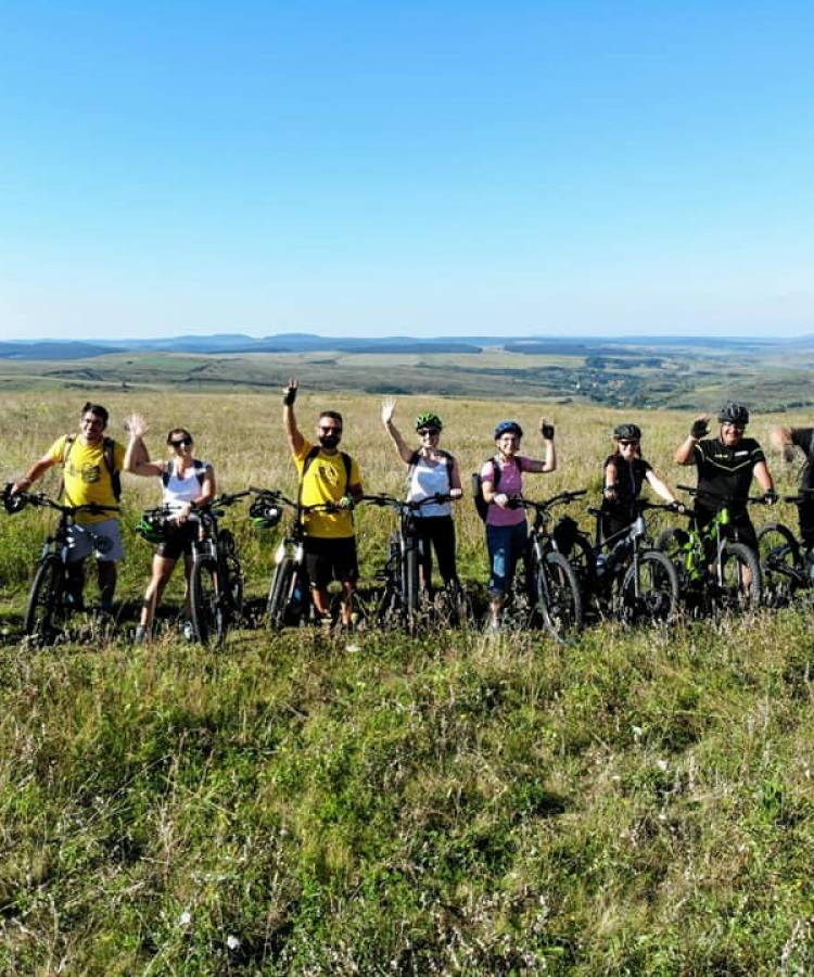 Vizitează pe E-bike Ținutul Fluturelui albastru - Cluj